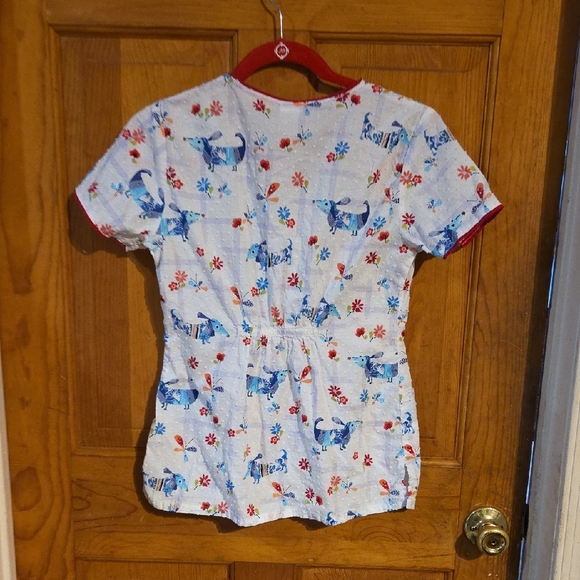 Dickies Red Trim Dog and Floral Scrub Top - Picture 6 of 6